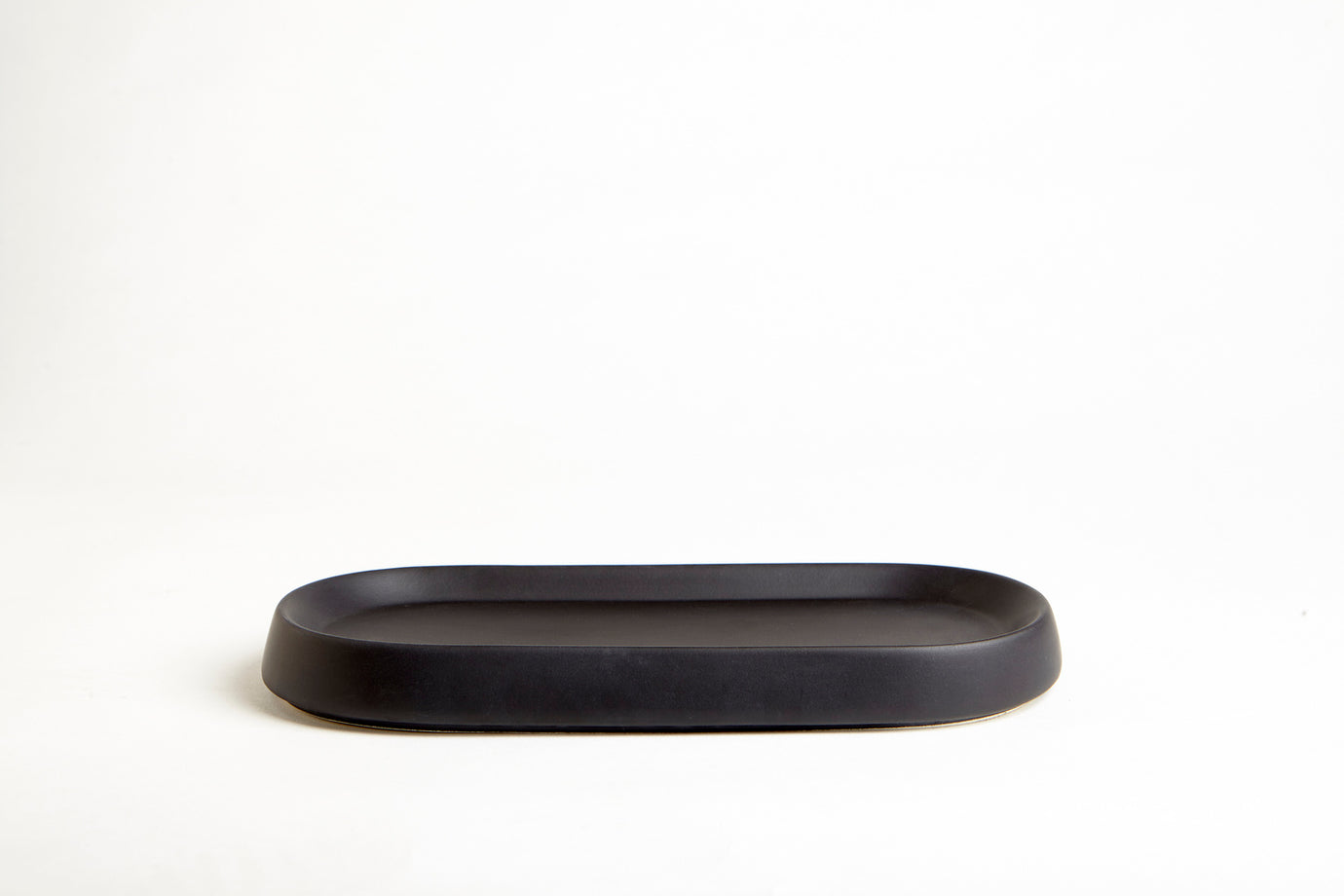 Crater Tray Ceramic Matte Black