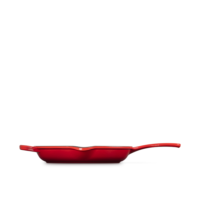 Le Creuset 30cm Signature Iron Handle Skillet - Cerise