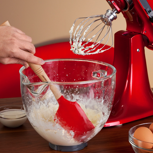 Le Creuset Large Revolution Spatula - Cerise