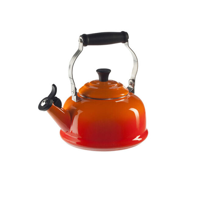 Le Creuset 1.6L Classic Whistling Kettle - Flame