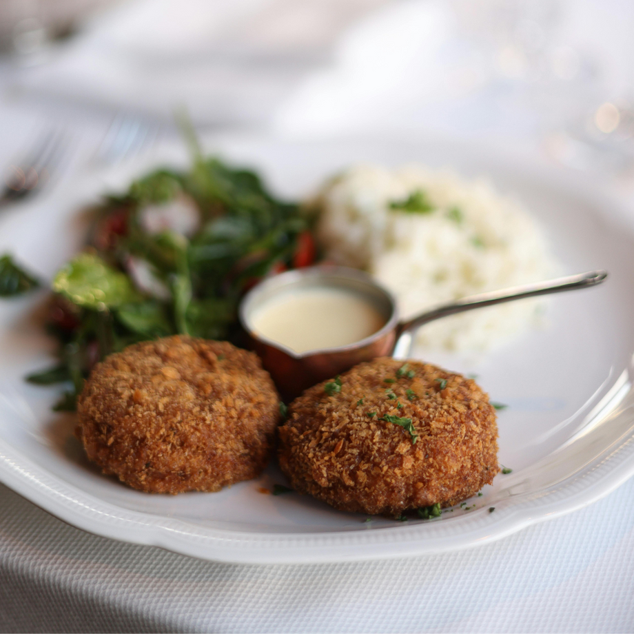 IN PERSON CLASS:  Valentine's Dinner II, Fri. Feb. 13 (Cookery Yonge)