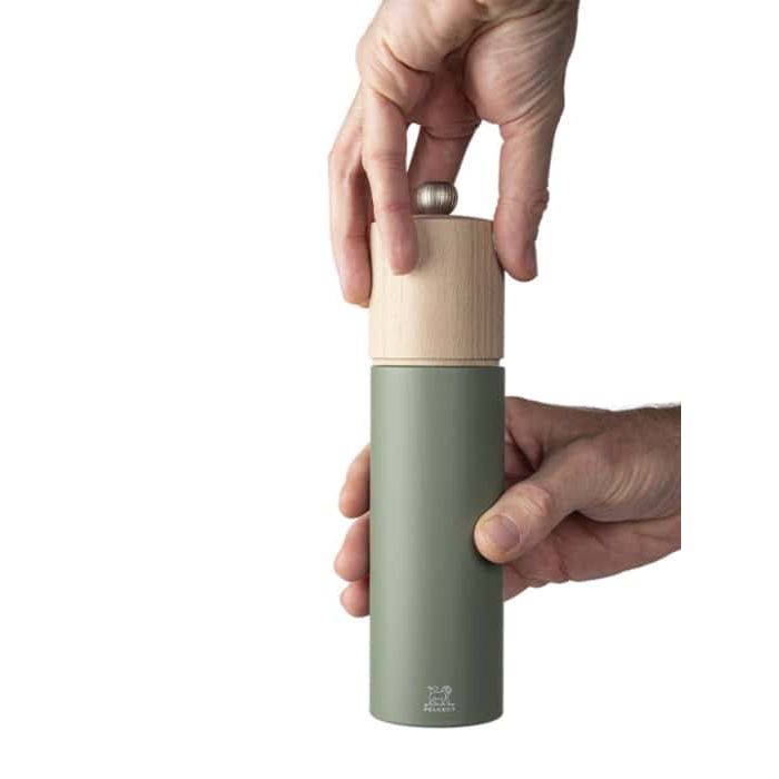 Moulin à poivre Peugeot Boréal Vert Fougère - 21 cm / 8 1/4"