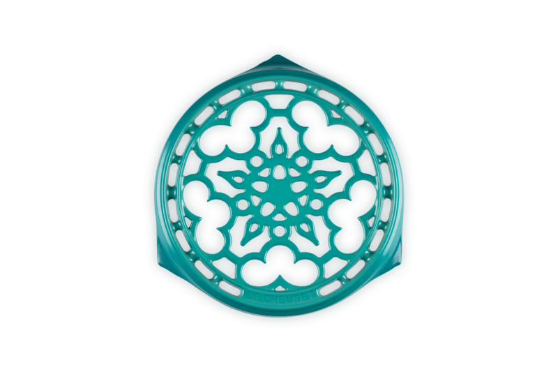 Le Creuset  Deluxe Enameled Cast Iron Oval Trivet – Bleu Riviera