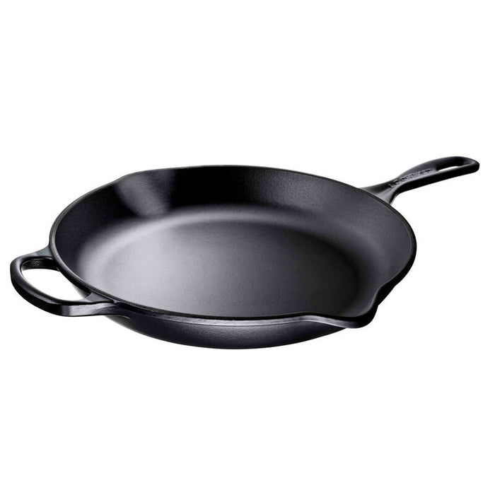 Le Creuset 30cm Signature Iron Handle Skillet - Licorice